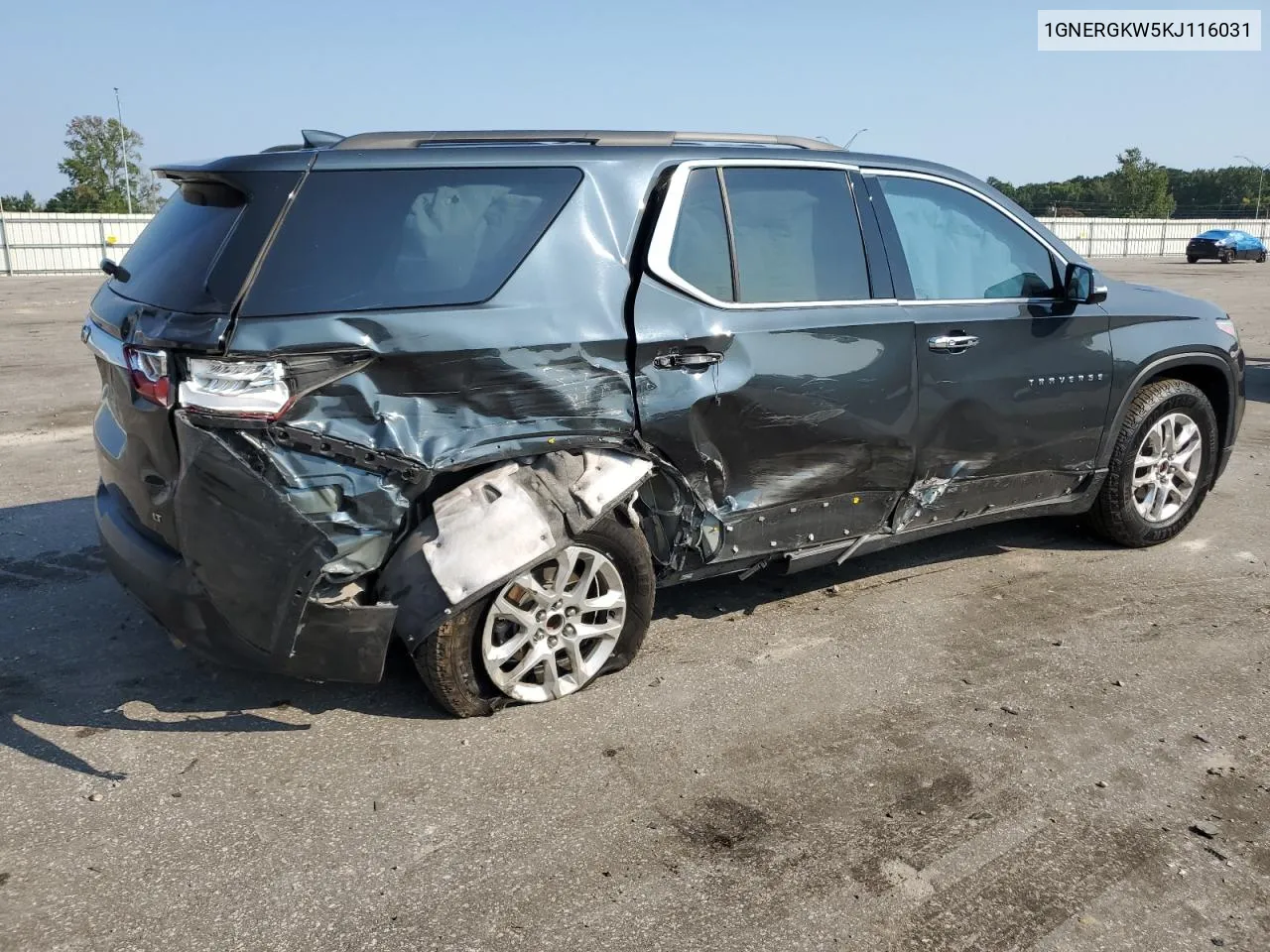 1GNERGKW5KJ116031 2019 Chevrolet Traverse Lt