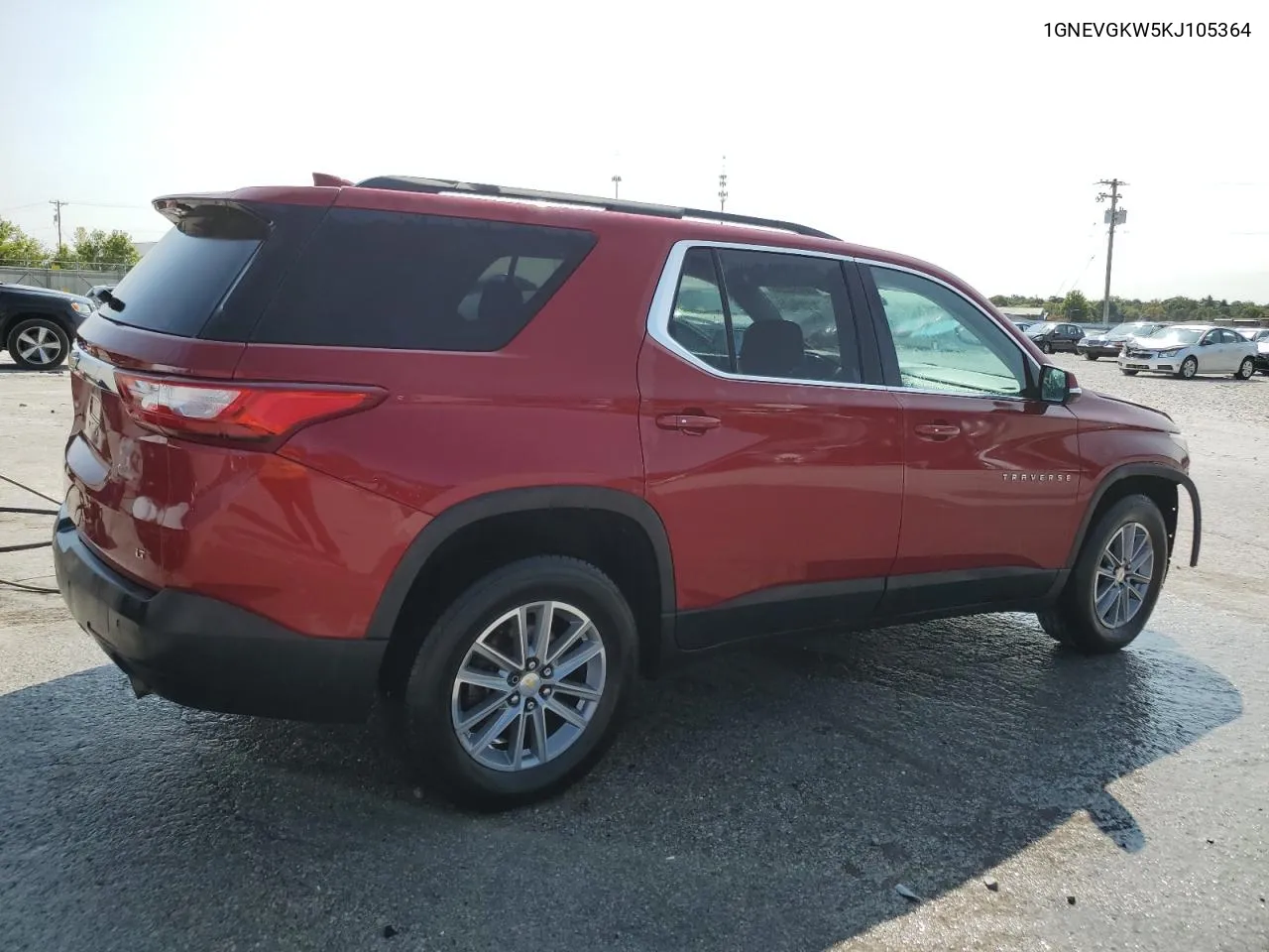 1GNEVGKW5KJ105364 2019 Chevrolet Traverse Lt