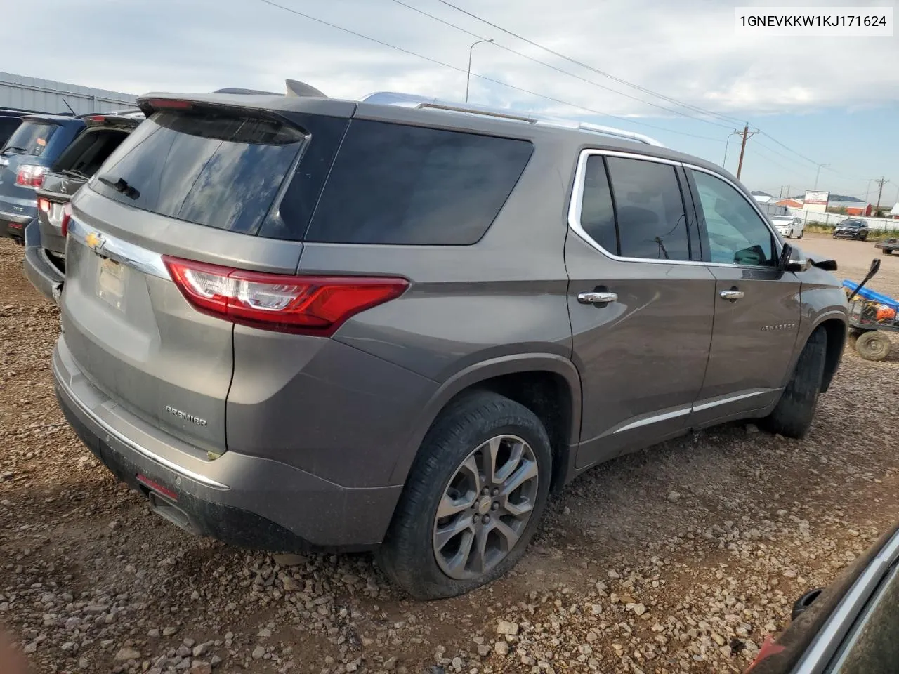 2019 Chevrolet Traverse Premier VIN: 1GNEVKKW1KJ171624 Lot: 70452264