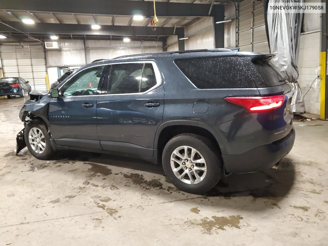 2019 Chevrolet Traverse Lt VIN: 1GNEVGKW5KJ179058 Lot: 72695084