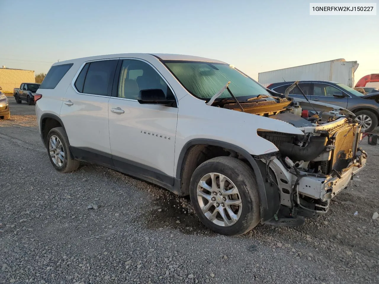 2019 Chevrolet Traverse Ls VIN: 1GNERFKW2KJ150227 Lot: 72903414