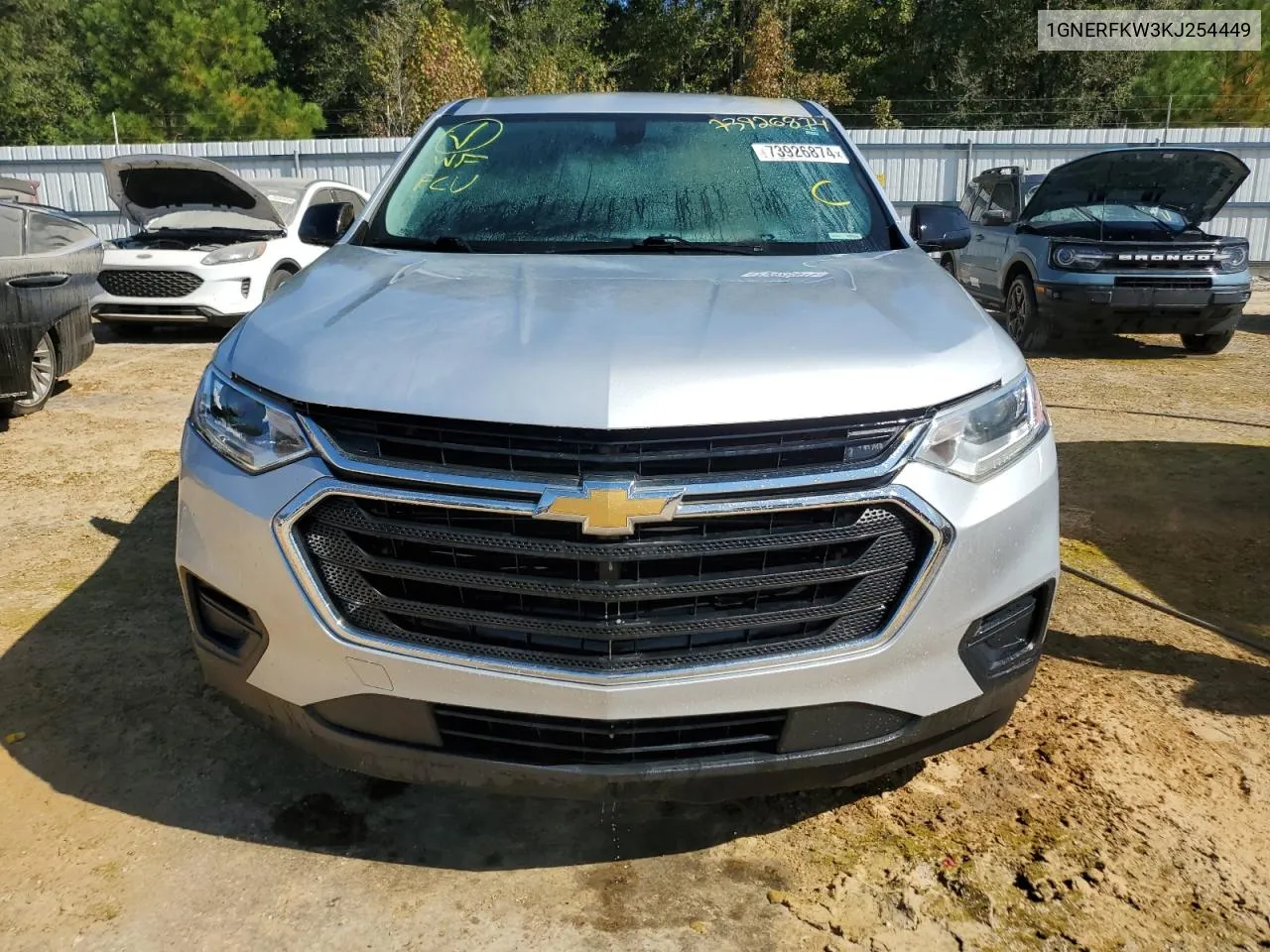 2019 Chevrolet Traverse Ls VIN: 1GNERFKW3KJ254449 Lot: 73926874