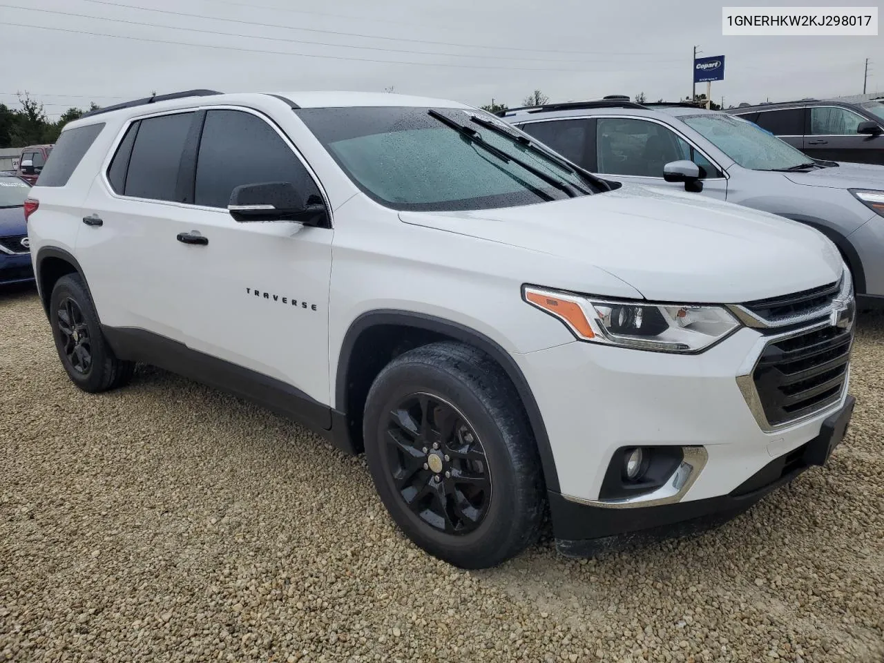 1GNERHKW2KJ298017 2019 Chevrolet Traverse Lt