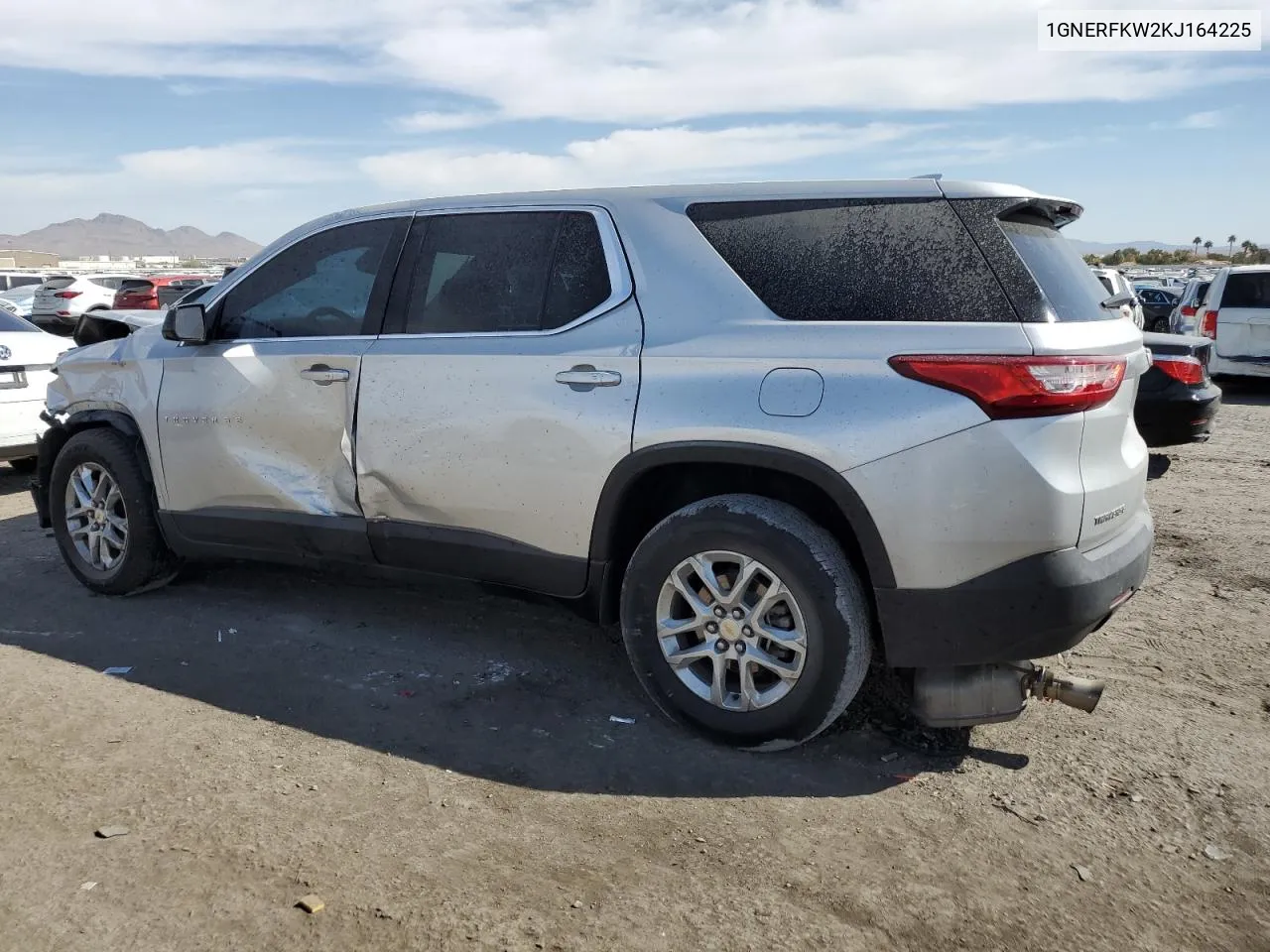 2019 Chevrolet Traverse Ls VIN: 1GNERFKW2KJ164225 Lot: 75761344