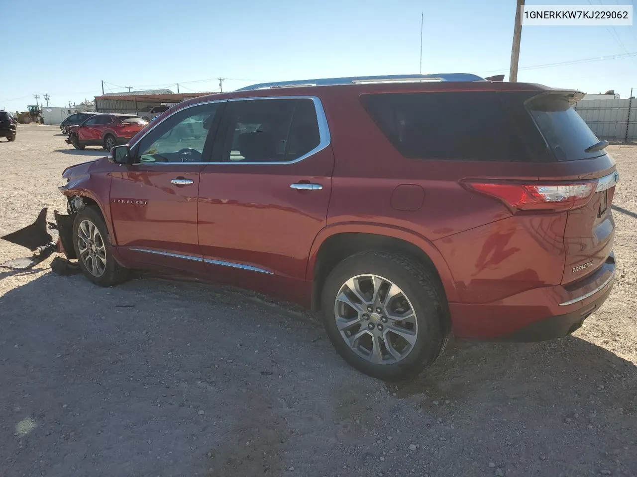 1GNERKKW7KJ229062 2019 Chevrolet Traverse Premier