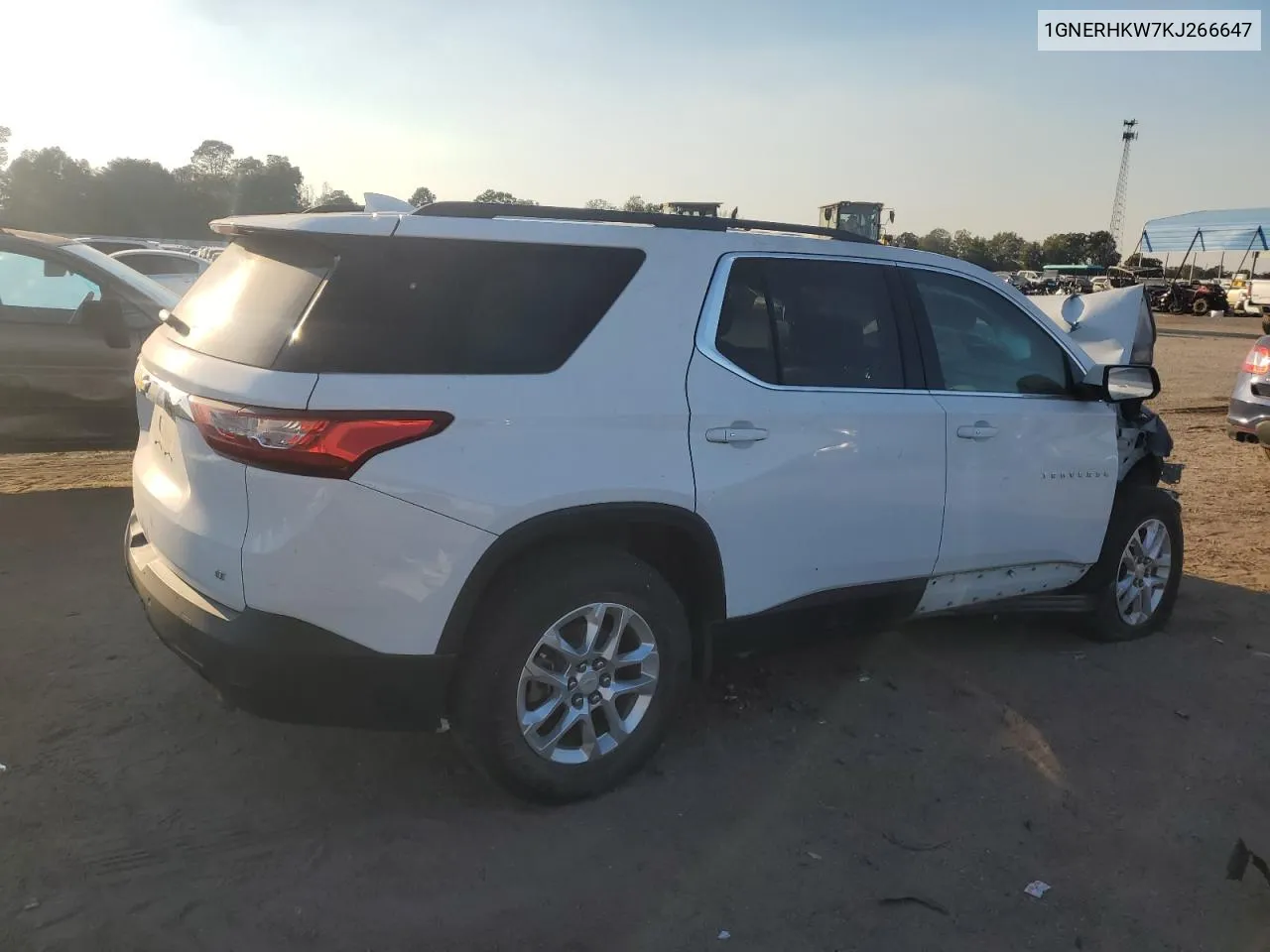 1GNERHKW7KJ266647 2019 Chevrolet Traverse Lt