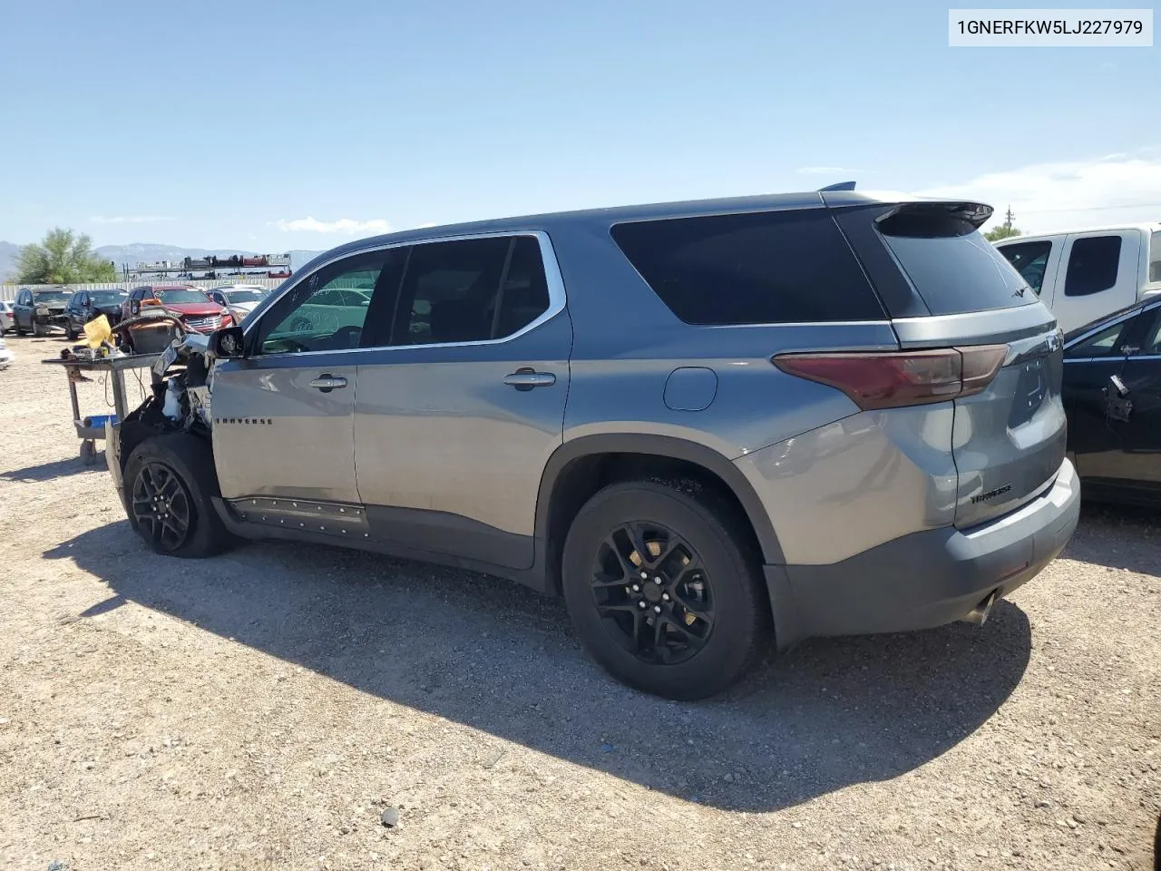 2020 Chevrolet Traverse Ls VIN: 1GNERFKW5LJ227979 Lot: 61708824