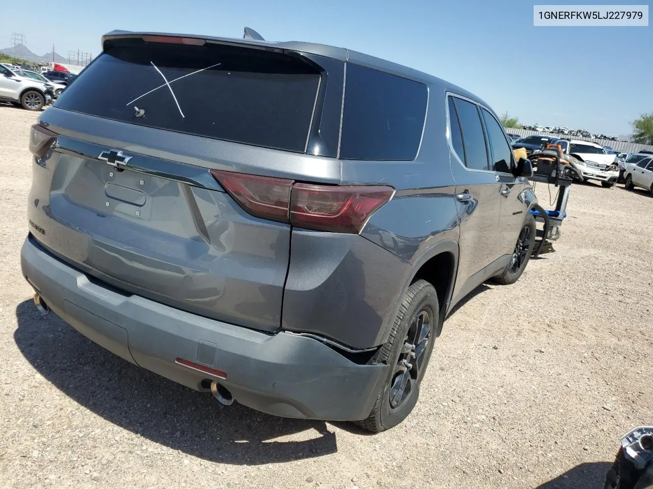 2020 Chevrolet Traverse Ls VIN: 1GNERFKW5LJ227979 Lot: 61708824