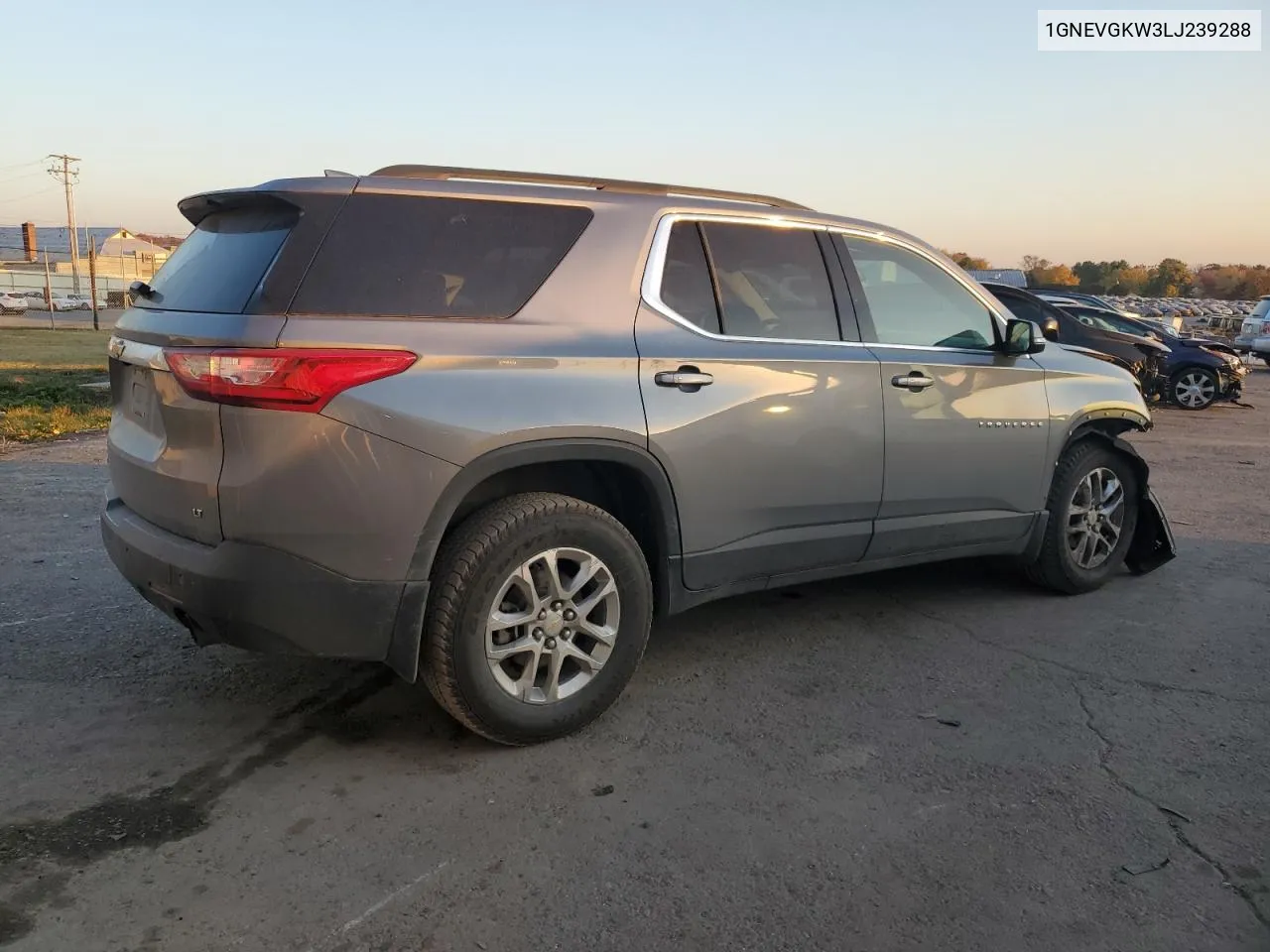 1GNEVGKW3LJ239288 2020 Chevrolet Traverse Lt