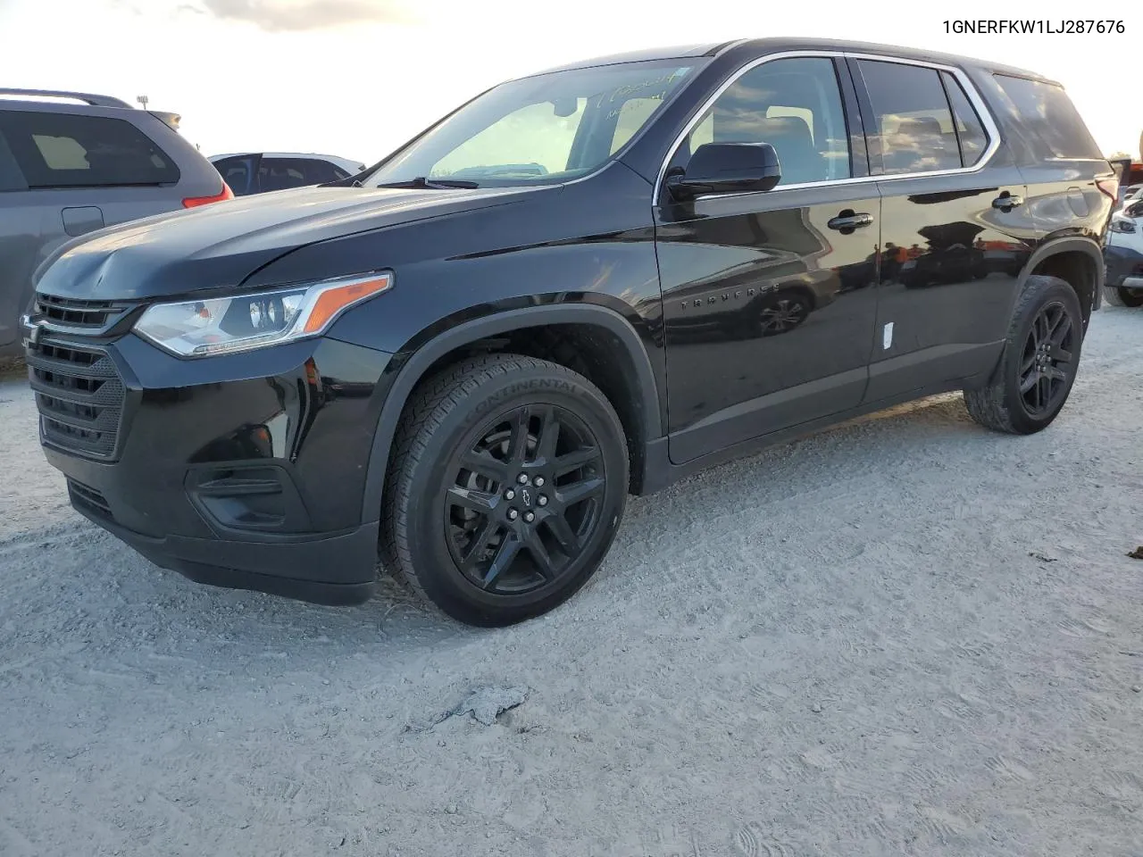 2020 Chevrolet Traverse Ls VIN: 1GNERFKW1LJ287676 Lot: 77306214