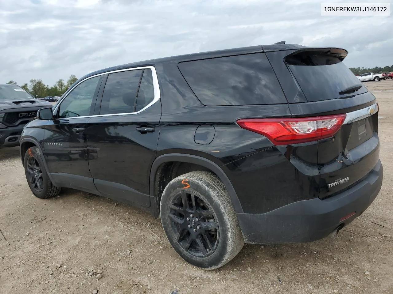 2020 Chevrolet Traverse Ls VIN: 1GNERFKW3LJ146172 Lot: 81123874