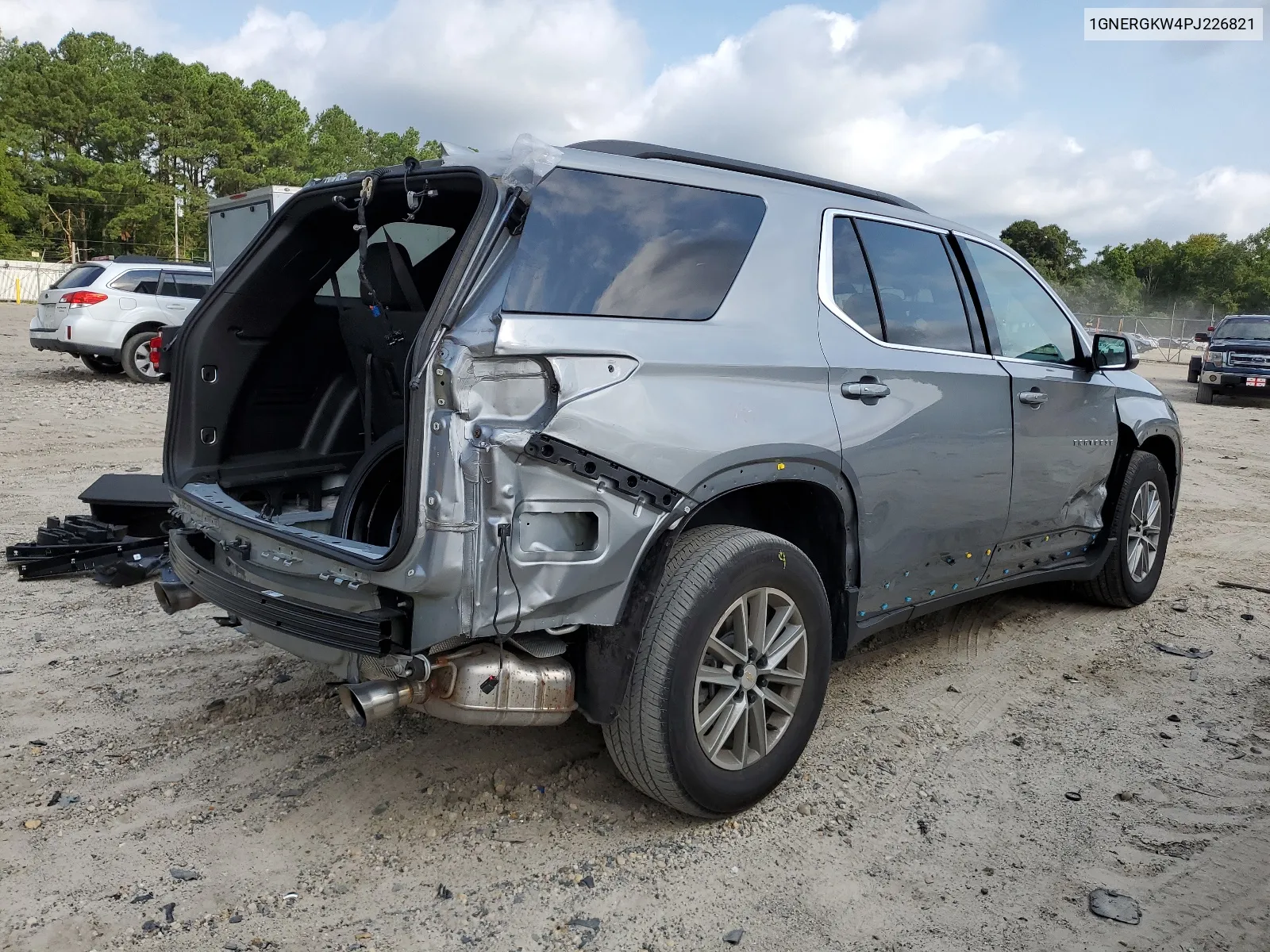 1GNERGKW4PJ226821 2023 Chevrolet Traverse Lt