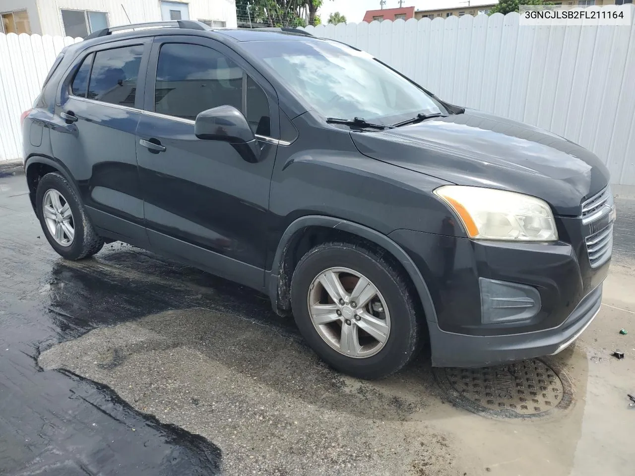 3GNCJLSB2FL211164 2015 Chevrolet Trax 1Lt