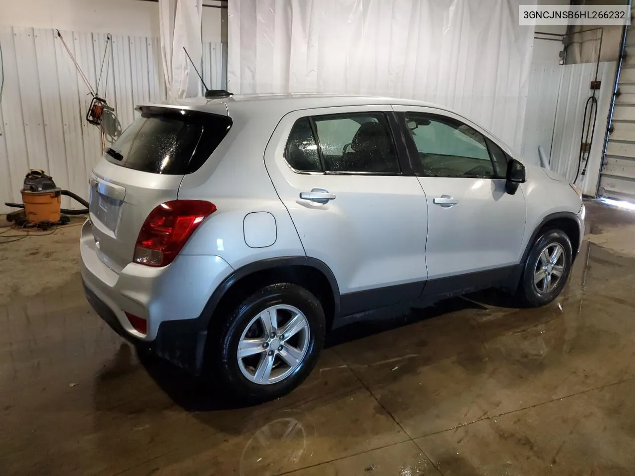 2017 Chevrolet Trax Ls VIN: 3GNCJNSB6HL266232 Lot: 70505194