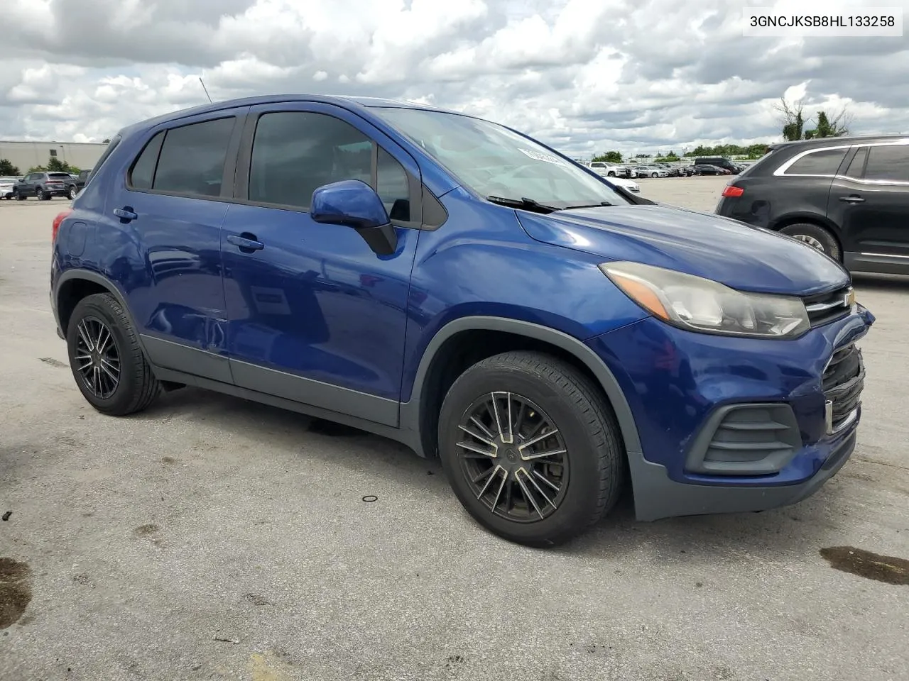 2017 Chevrolet Trax Ls VIN: 3GNCJKSB8HL133258 Lot: 70845284