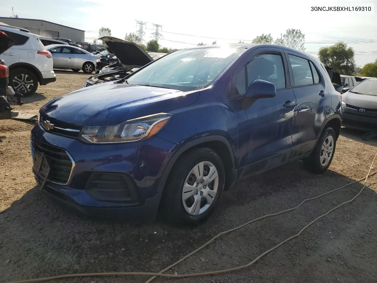 2017 Chevrolet Trax Ls VIN: 3GNCJKSBXHL169310 Lot: 71990774