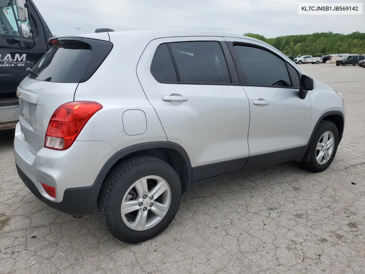 KL7CJNSB1JB569142 2018 Chevrolet Trax Ls