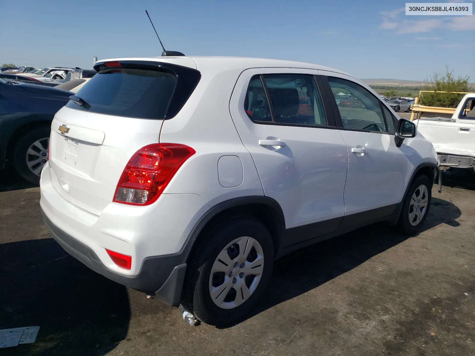 2018 Chevrolet Trax Ls VIN: 3GNCJKSB8JL416393 Lot: 65386394