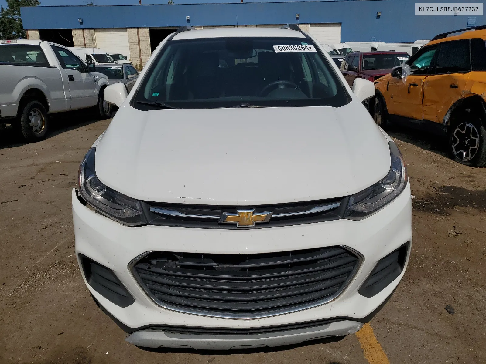 KL7CJLSB8JB637232 2018 Chevrolet Trax 1Lt