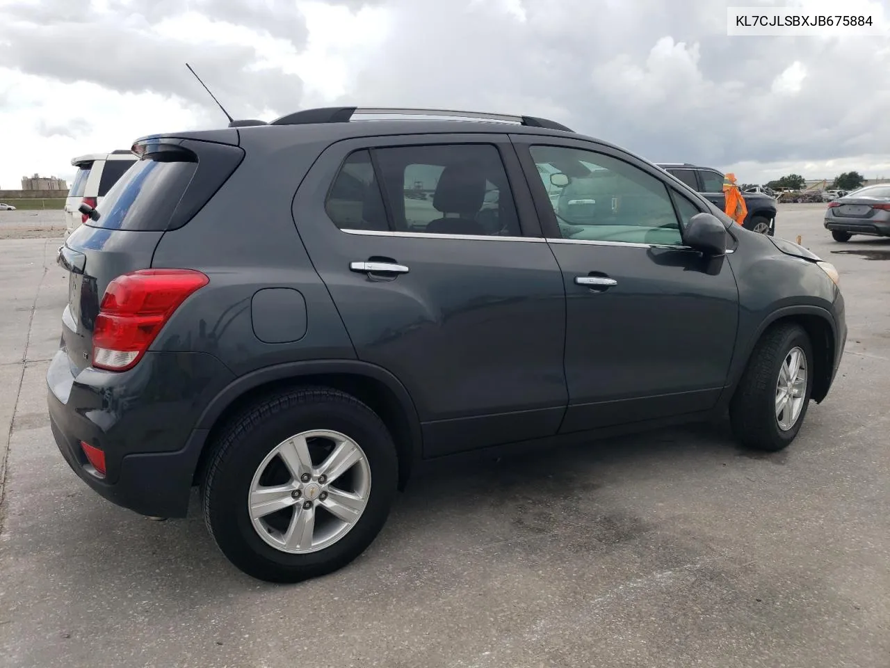 KL7CJLSBXJB675884 2018 Chevrolet Trax 1Lt