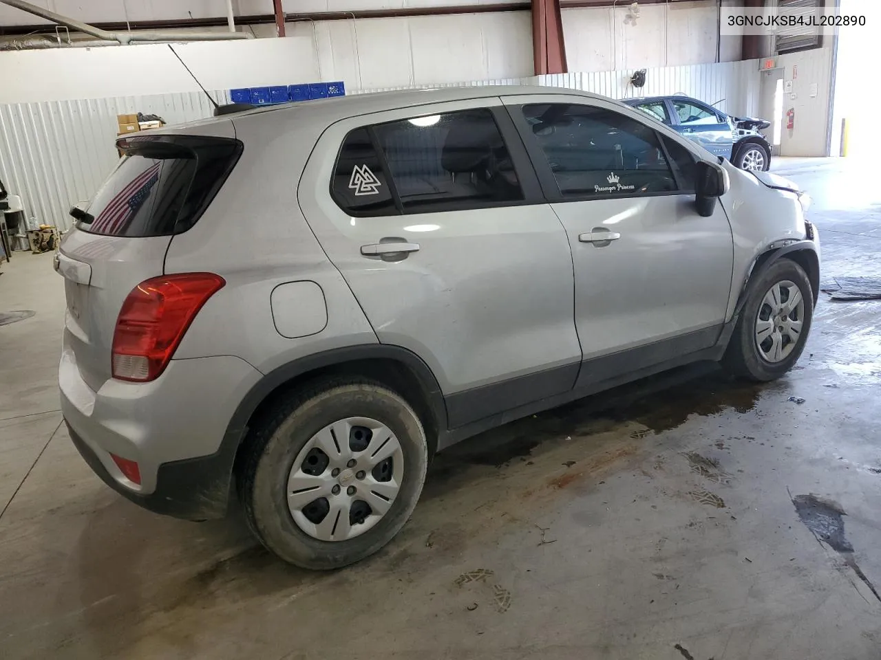 2018 Chevrolet Trax Ls VIN: 3GNCJKSB4JL202890 Lot: 72970724