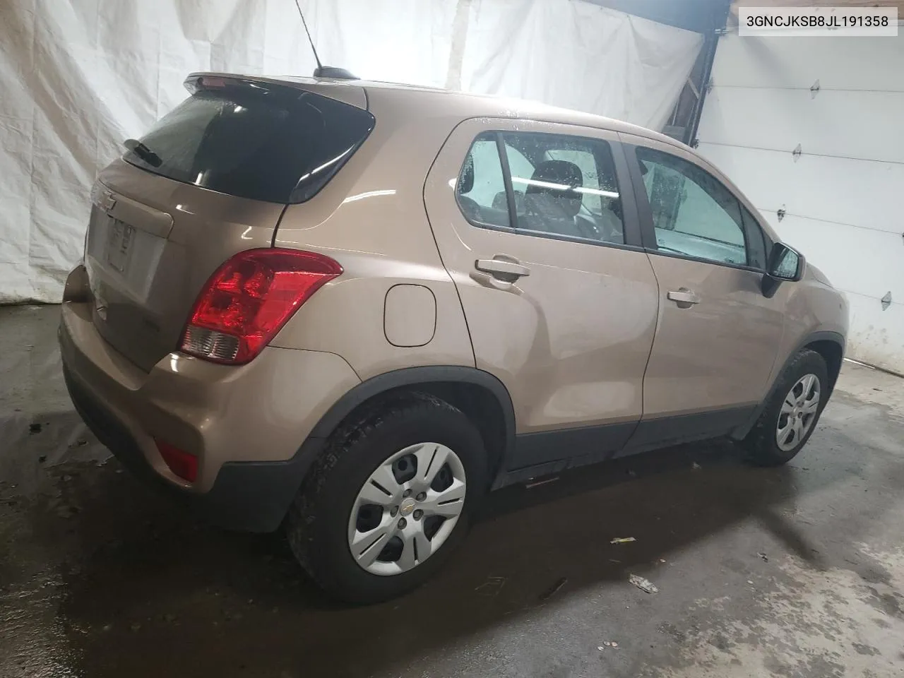 2018 Chevrolet Trax Ls VIN: 3GNCJKSB8JL191358 Lot: 73575364