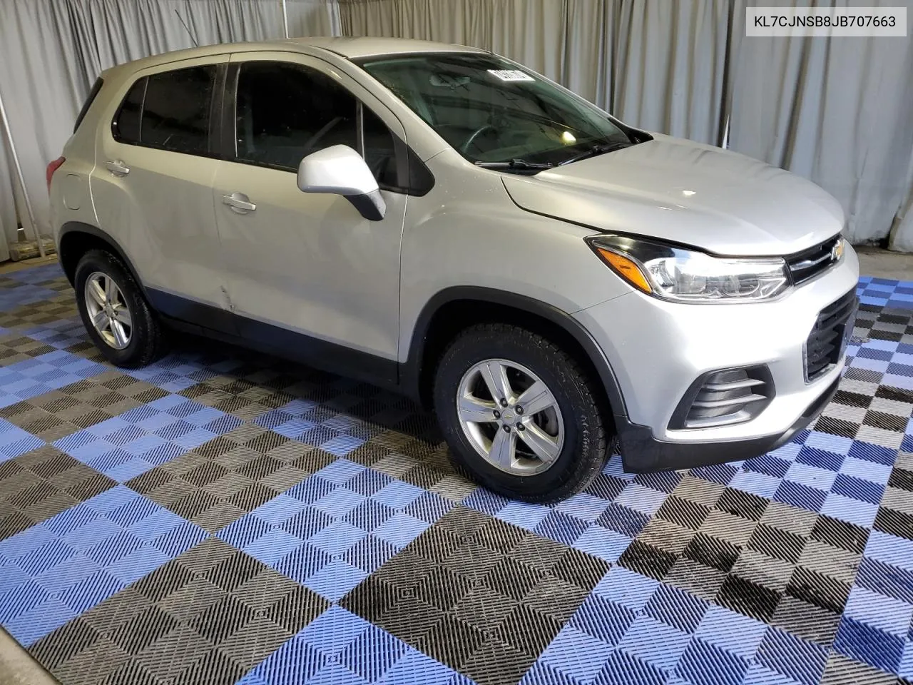 2018 Chevrolet Trax Ls VIN: KL7CJNSB8JB707663 Lot: 74120674