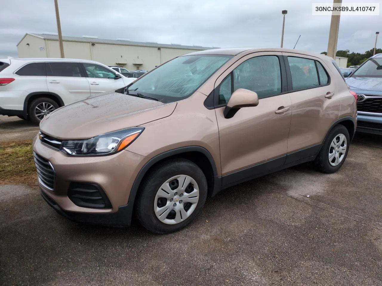 2018 Chevrolet Trax Ls VIN: 3GNCJKSB9JL410747 Lot: 74857104