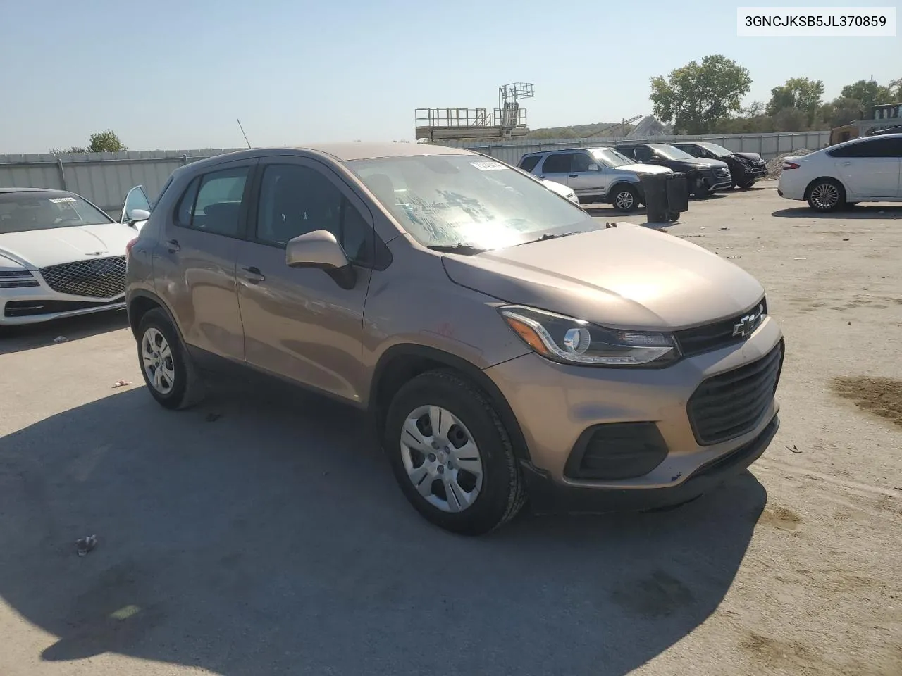 2018 Chevrolet Trax Ls VIN: 3GNCJKSB5JL370859 Lot: 75349414