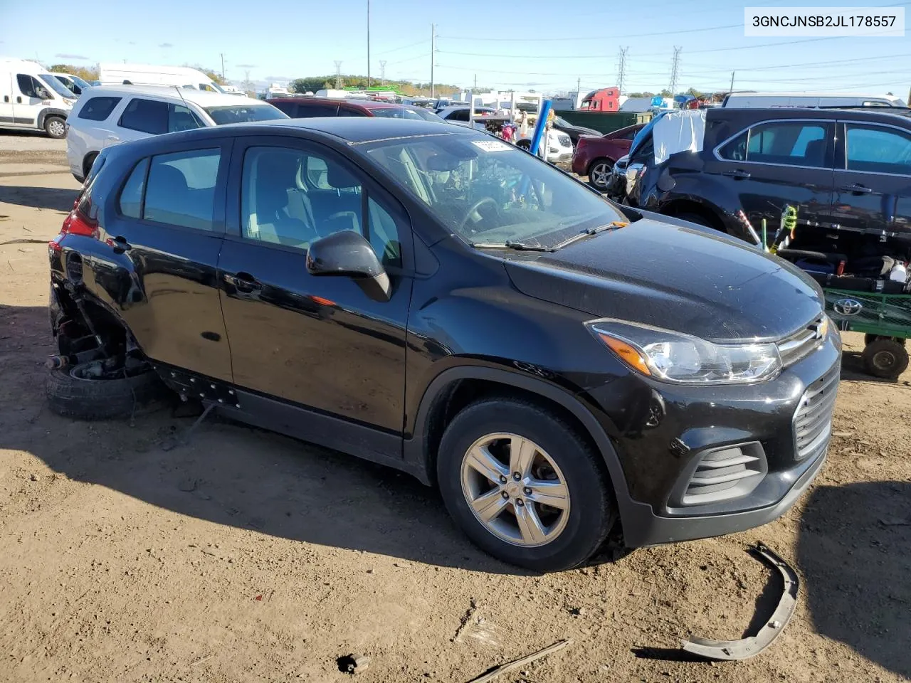 2018 Chevrolet Trax Ls VIN: 3GNCJNSB2JL178557 Lot: 75686184