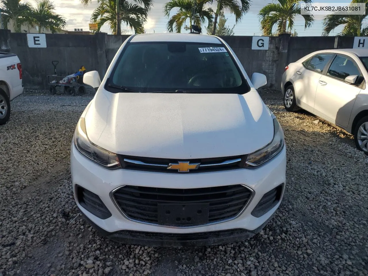 2018 Chevrolet Trax Ls VIN: KL7CJKSB2JB631081 Lot: 77194624