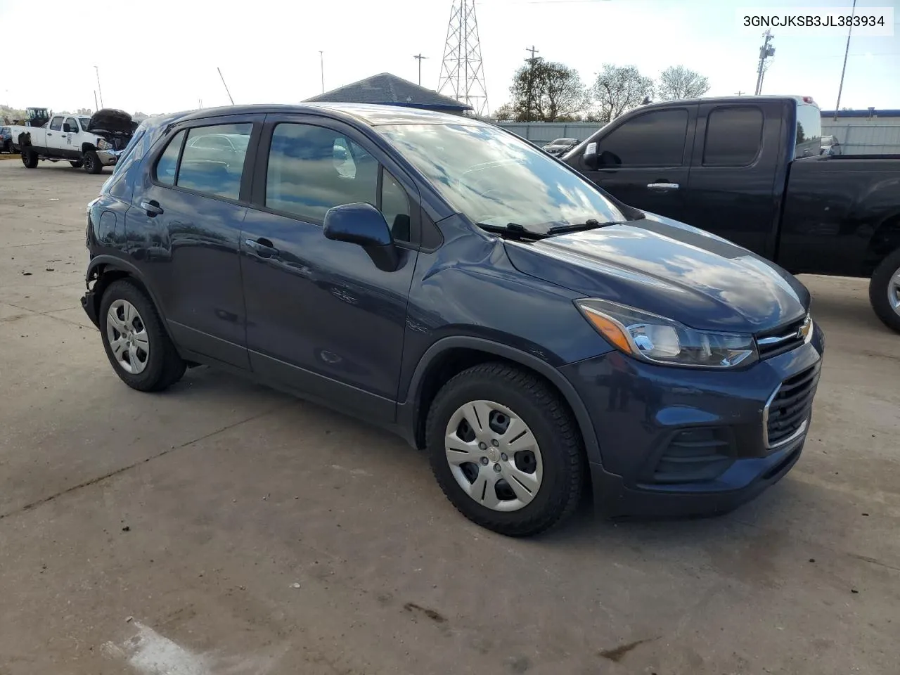 2018 Chevrolet Trax Ls VIN: 3GNCJKSB3JL383934 Lot: 79670614