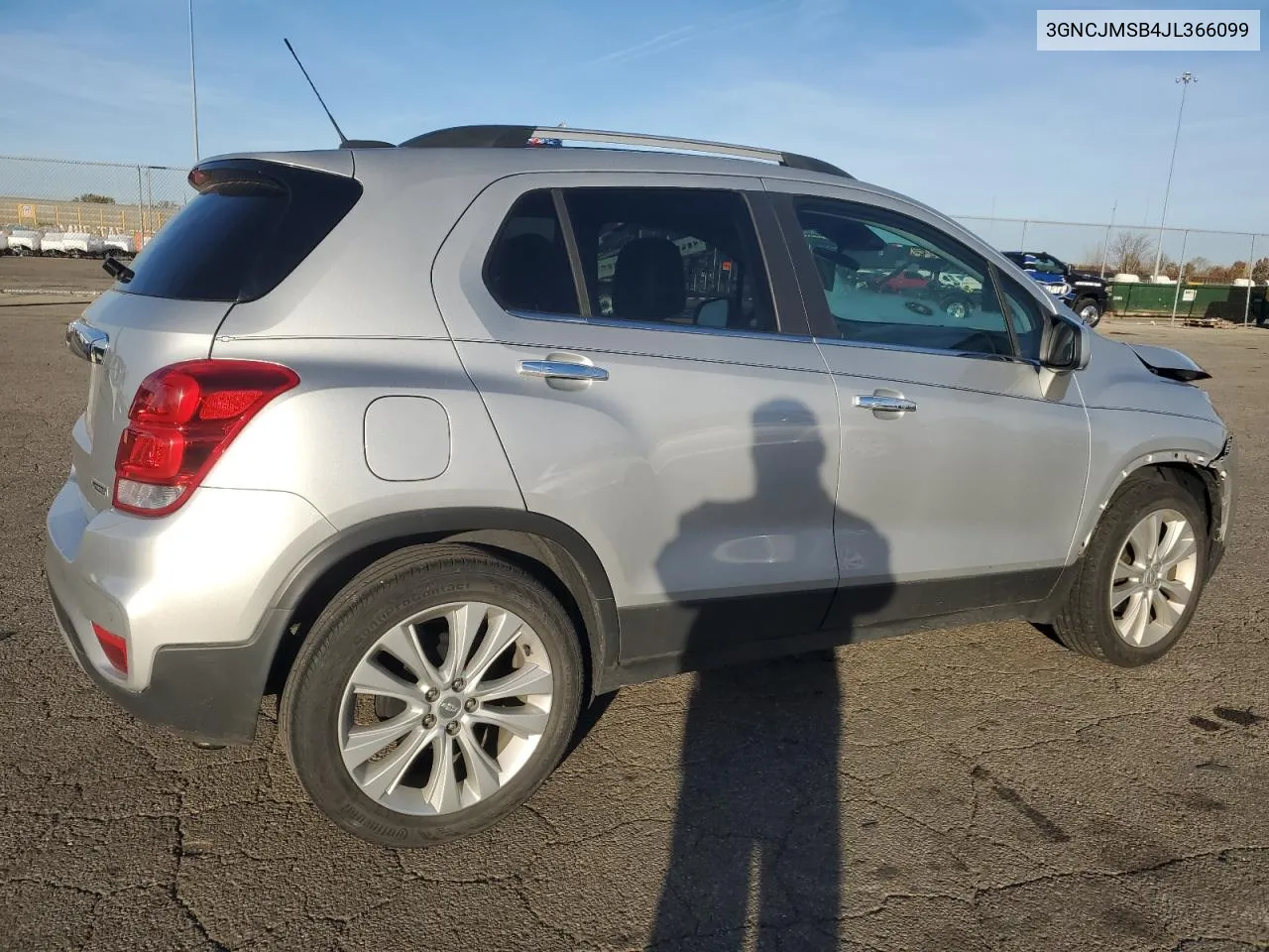 2018 Chevrolet Trax Premier VIN: 3GNCJMSB4JL366099 Lot: 79971454