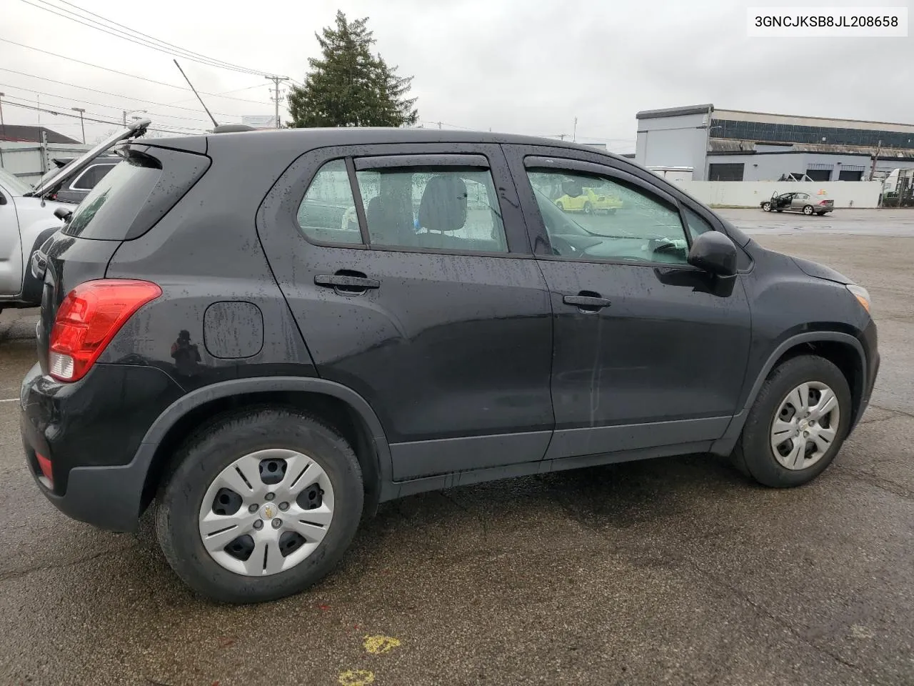 2018 Chevrolet Trax Ls VIN: 3GNCJKSB8JL208658 Lot: 81325004