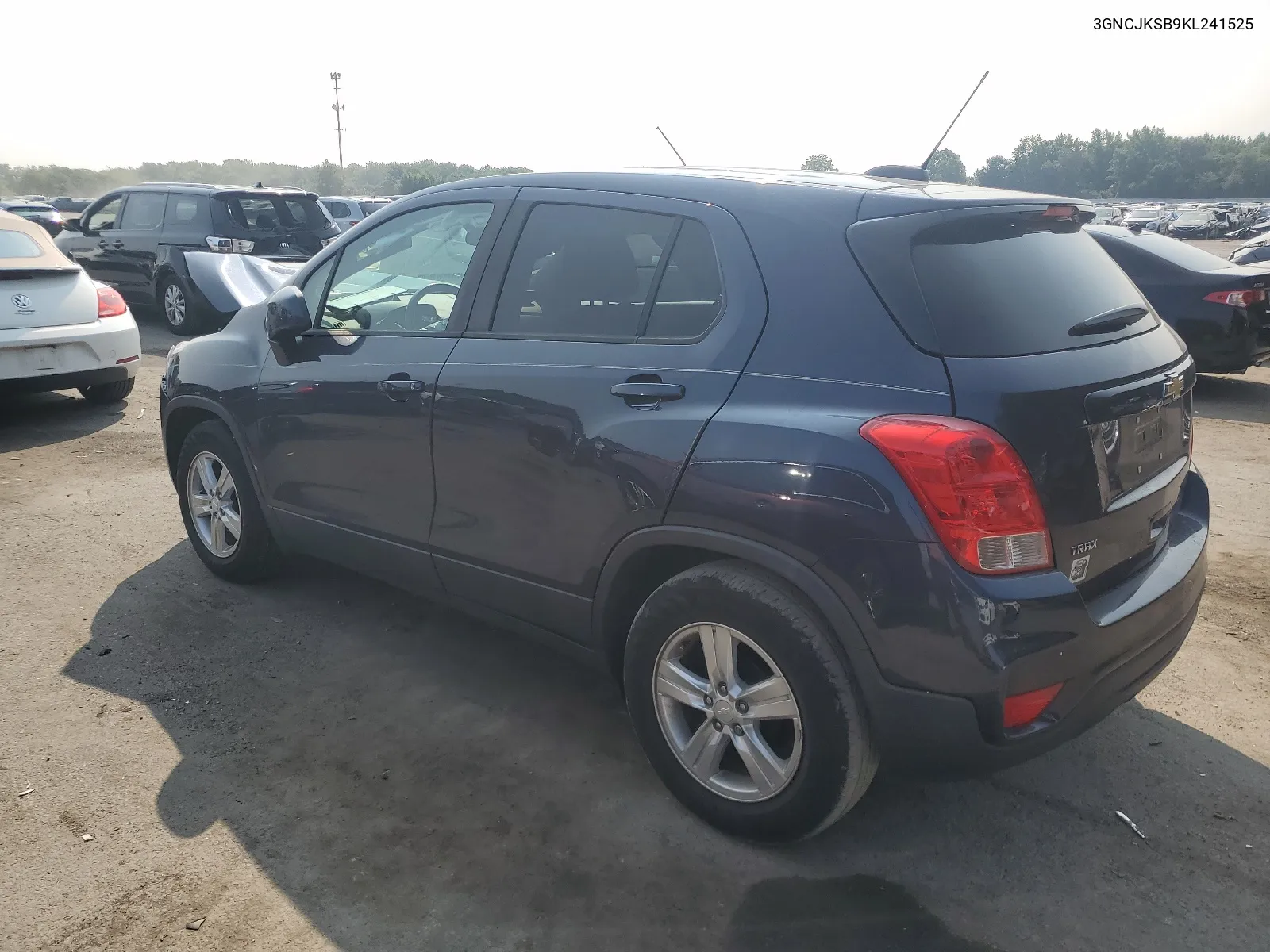 3GNCJKSB9KL241525 2019 Chevrolet Trax Ls