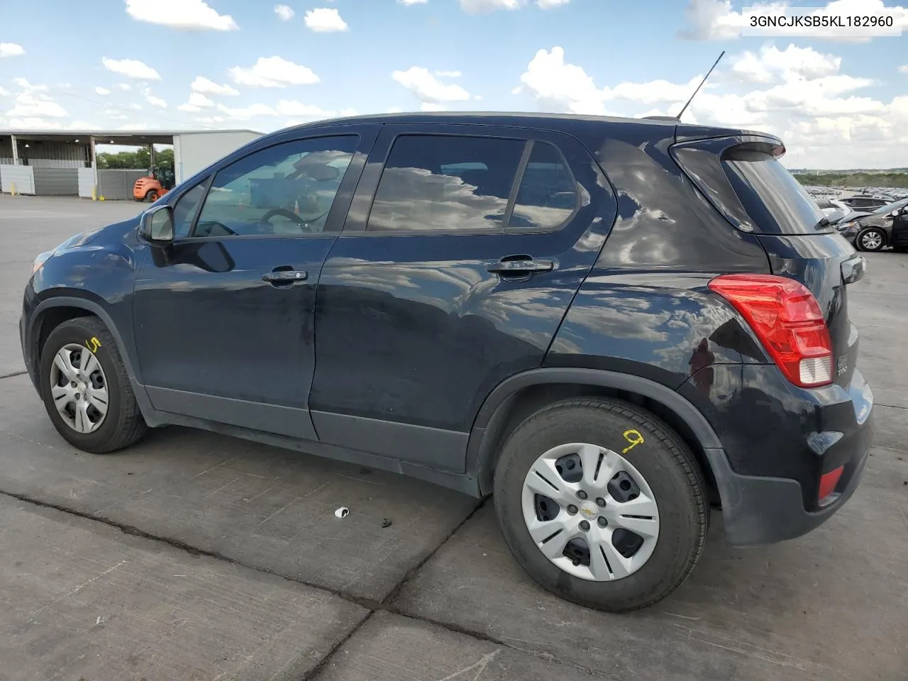 2019 Chevrolet Trax Ls VIN: 3GNCJKSB5KL182960 Lot: 68753274