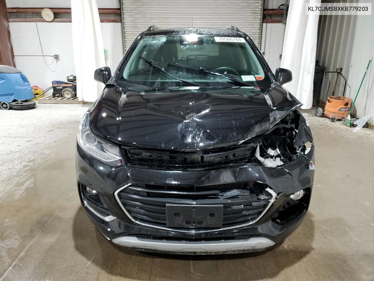 KL7CJMSBXKB779203 2019 Chevrolet Trax Premier