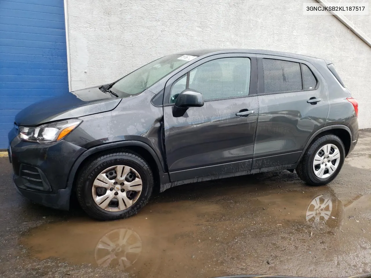 2019 Chevrolet Trax Ls VIN: 3GNCJKSB2KL187517 Lot: 73375804