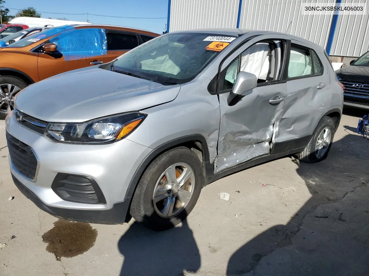 2019 Chevrolet Trax Ls VIN: 3GNCJKSB5KL406003 Lot: 73740044