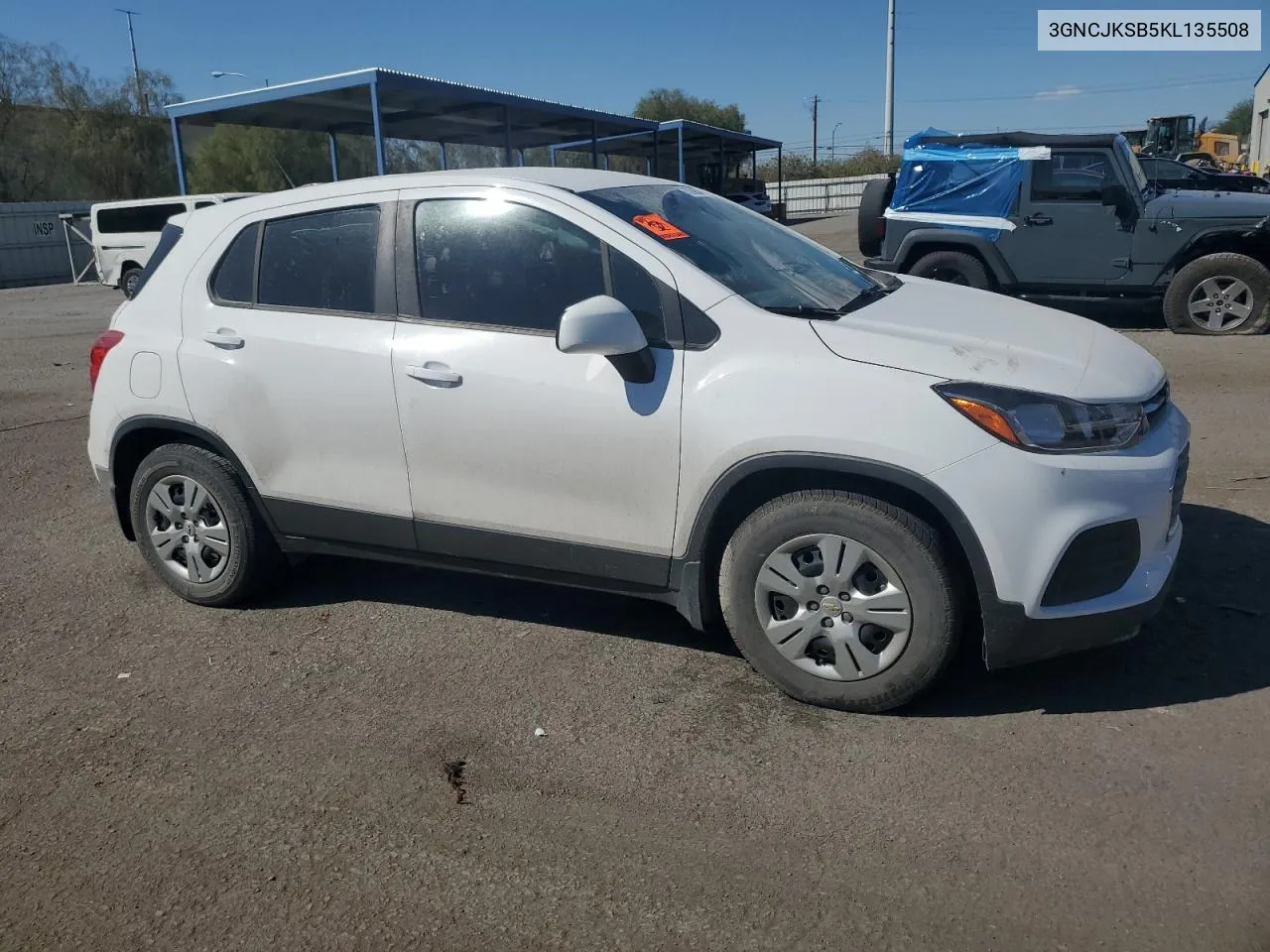 2019 Chevrolet Trax Ls VIN: 3GNCJKSB5KL135508 Lot: 73772644