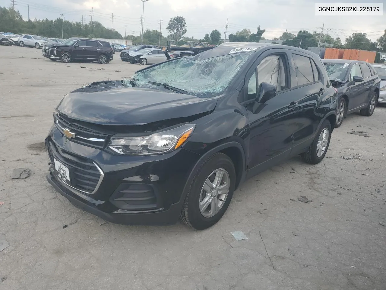 3GNCJKSB2KL225179 2019 Chevrolet Trax Ls