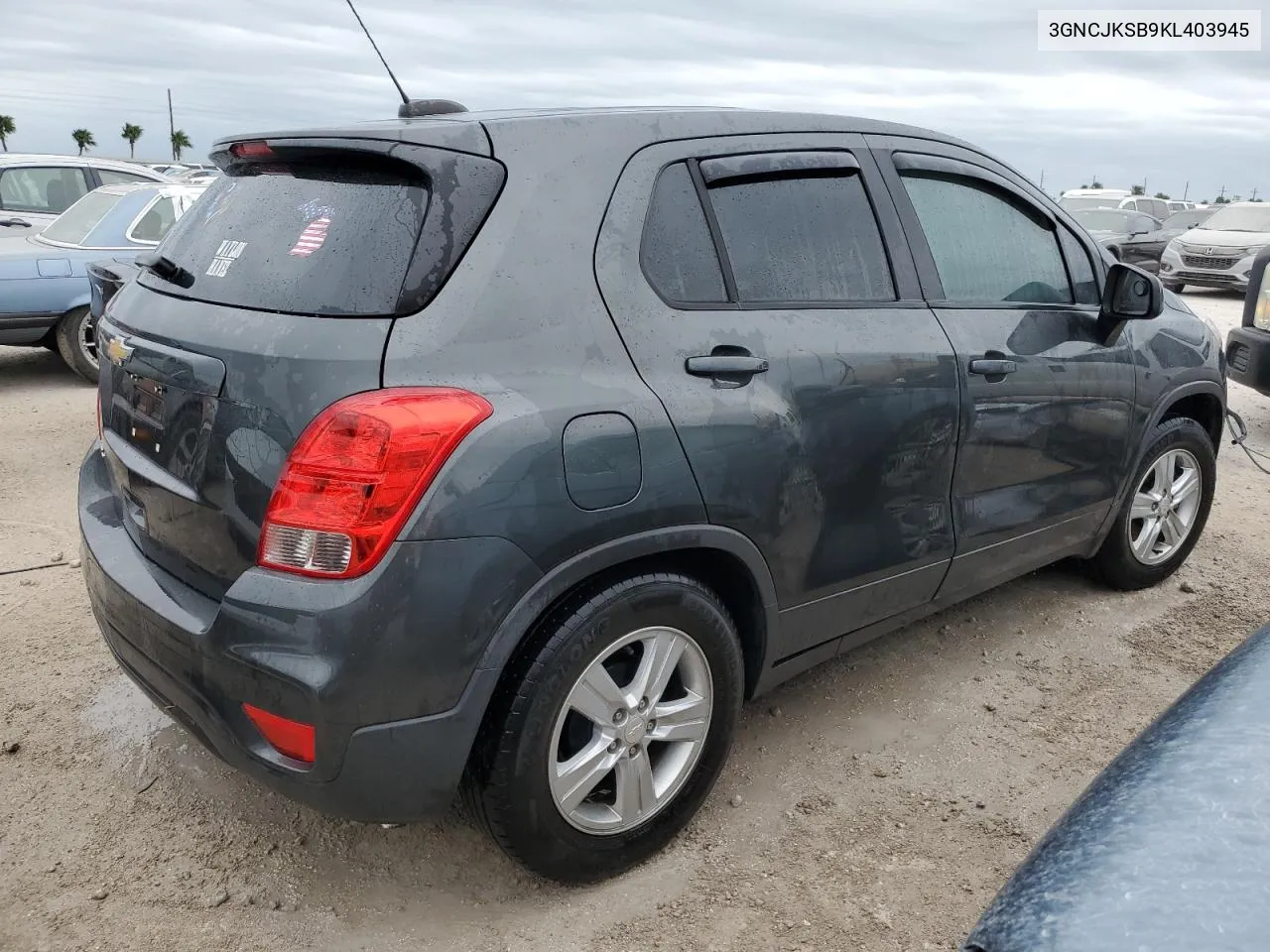 2019 Chevrolet Trax Ls VIN: 3GNCJKSB9KL403945 Lot: 76342964