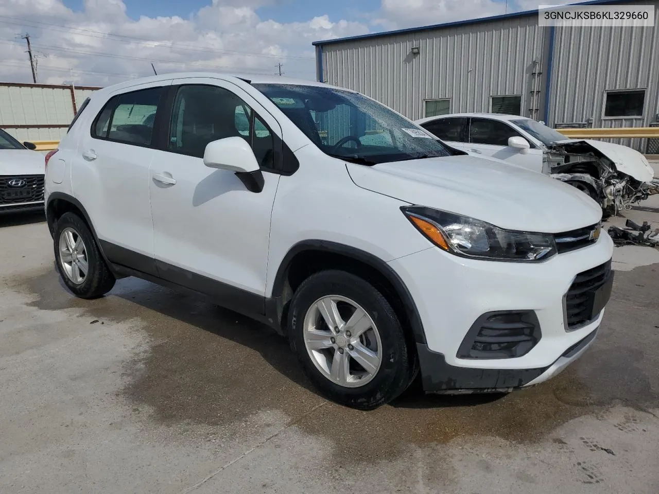 2019 Chevrolet Trax Ls VIN: 3GNCJKSB6KL329660 Lot: 77695834