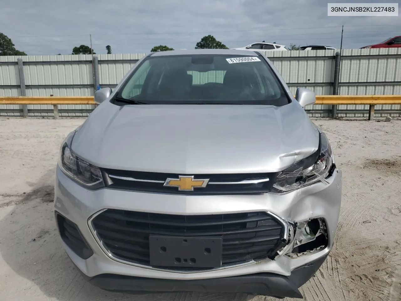 2019 Chevrolet Trax Ls VIN: 3GNCJNSB2KL227483 Lot: 81590004