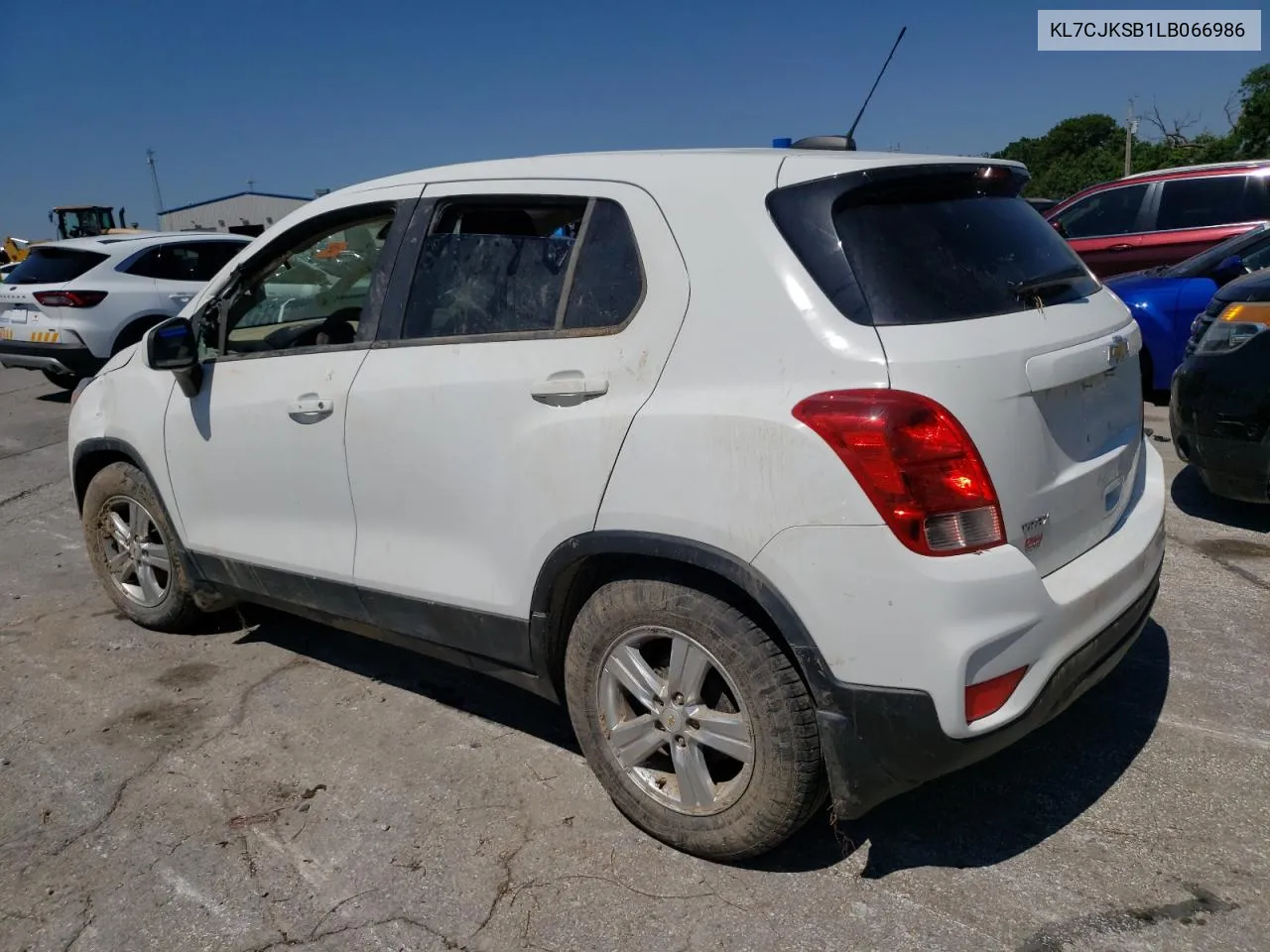 KL7CJKSB1LB066986 2020 Chevrolet Trax Ls