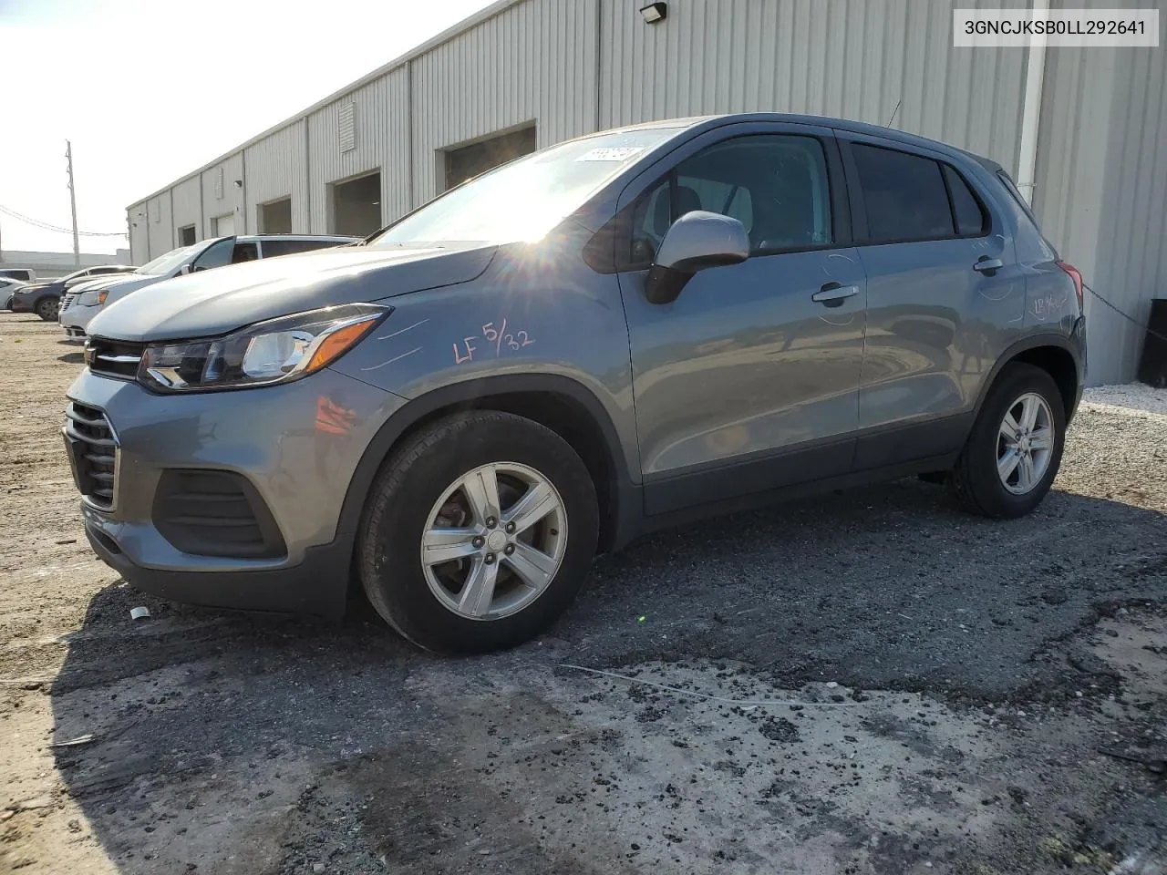 2020 Chevrolet Trax Ls VIN: 3GNCJKSB0LL292641 Lot: 66860124