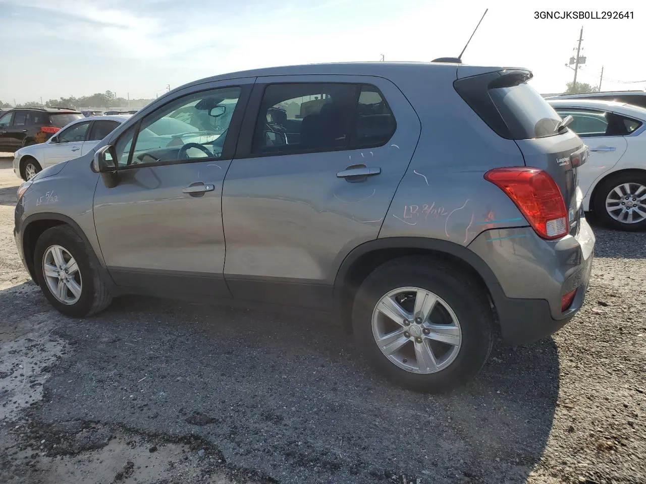 2020 Chevrolet Trax Ls VIN: 3GNCJKSB0LL292641 Lot: 66860124