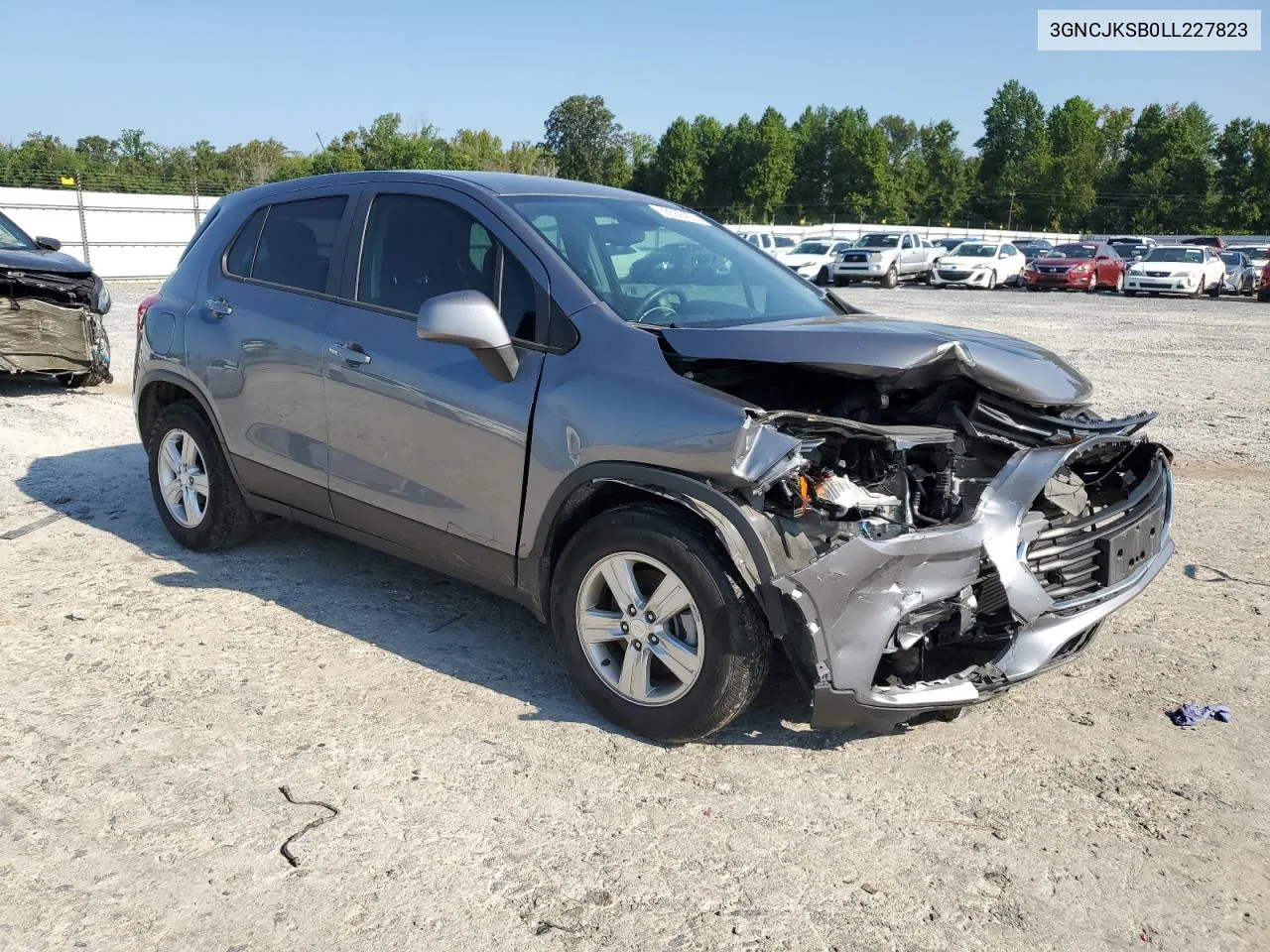 2020 Chevrolet Trax Ls VIN: 3GNCJKSB0LL227823 Lot: 68688454