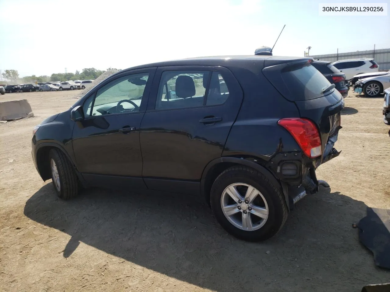 3GNCJKSB9LL290256 2020 Chevrolet Trax Ls