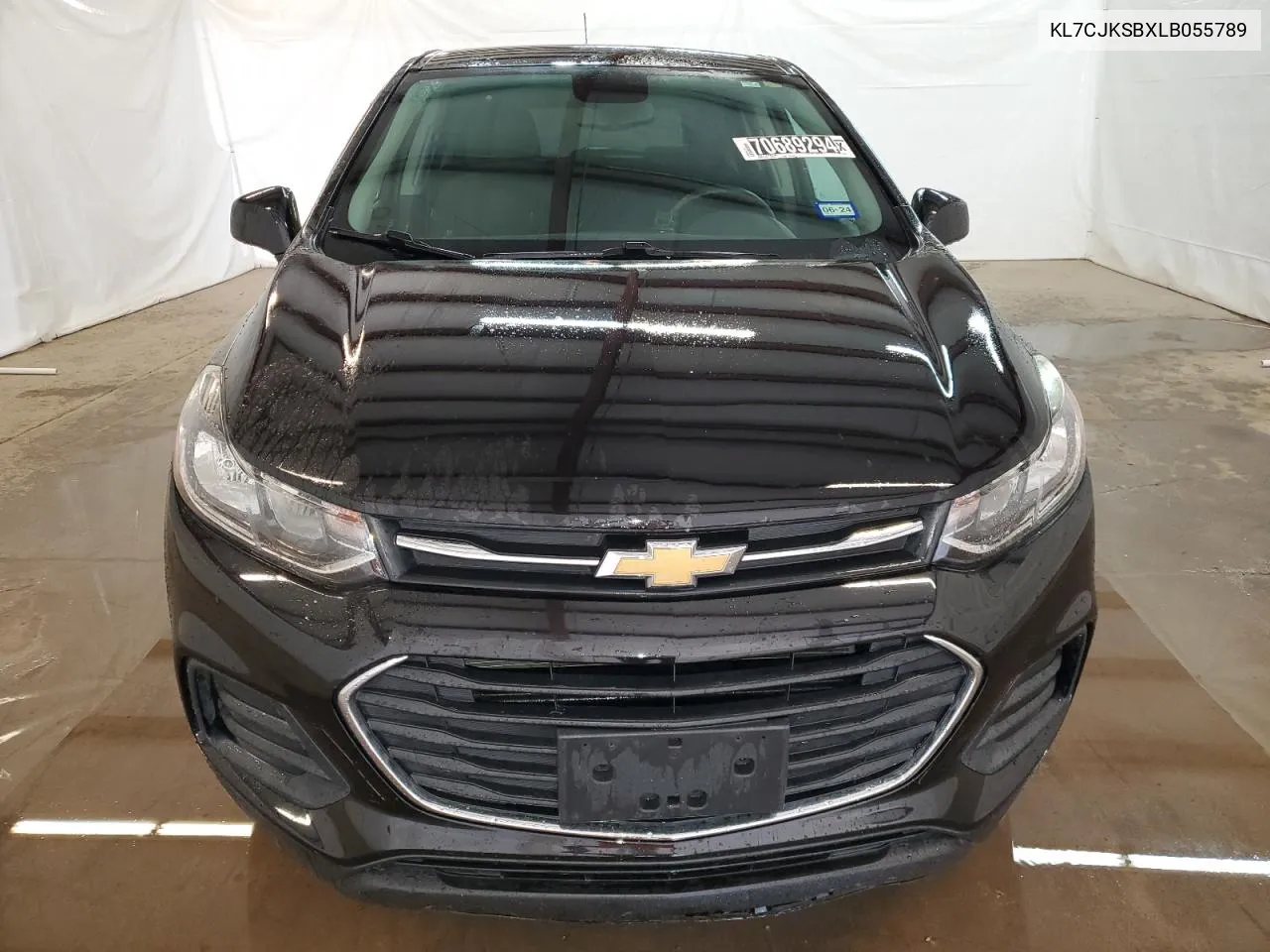 2020 Chevrolet Trax Ls VIN: KL7CJKSBXLB055789 Lot: 70689294